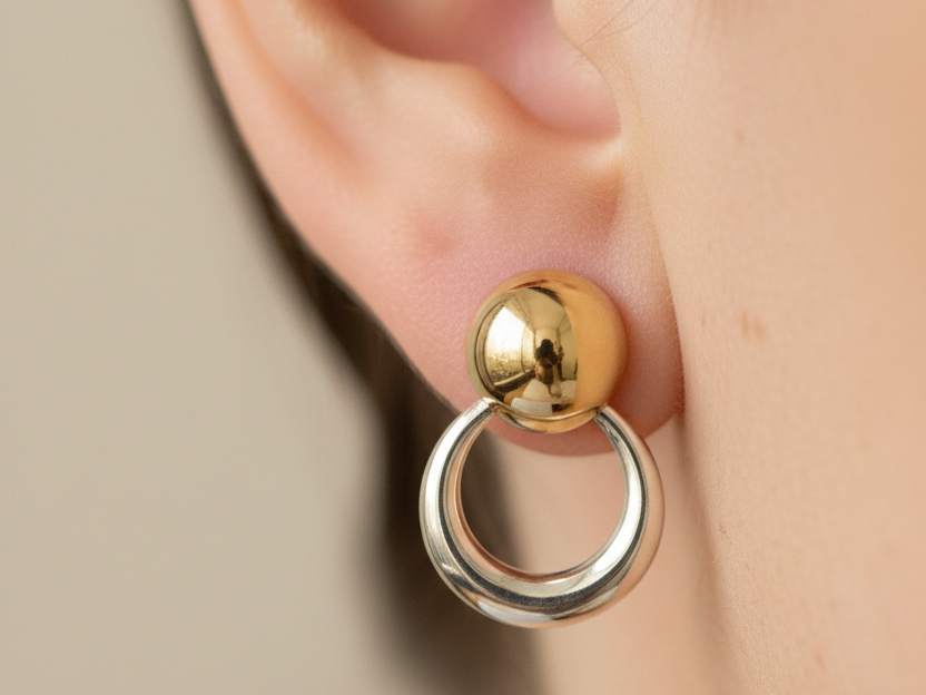 A Yellow Plated Silver Earring