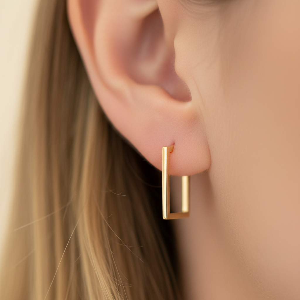 A Yellow Plated Silver 18mm Hoop Earring