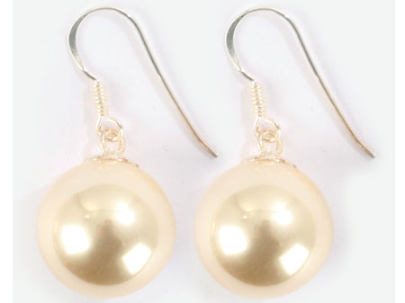Pearl Earring