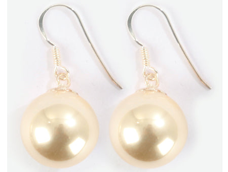 Pearl Earring