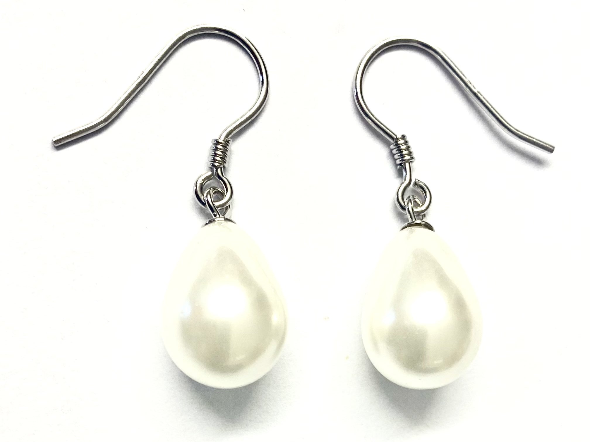 Pearl Earring Oval 8 x11