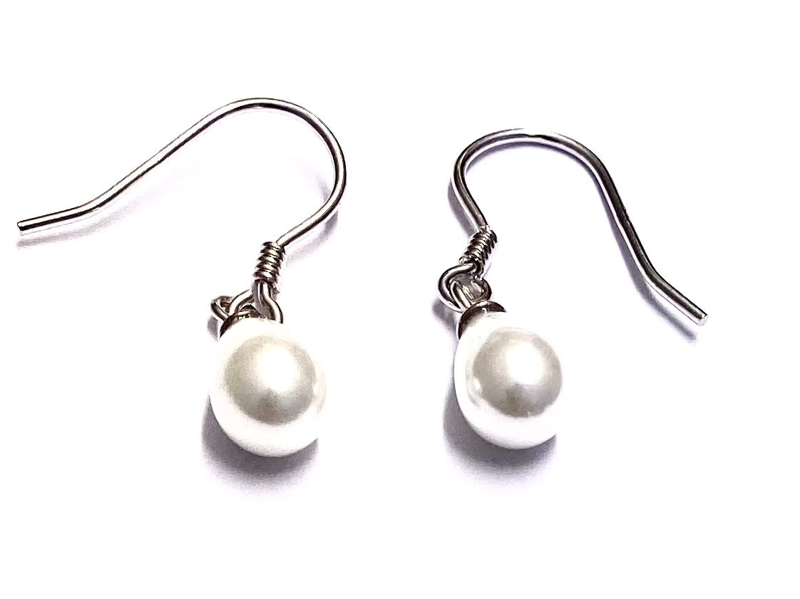 Pearl Earring Oval 6×9