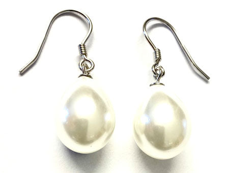 Pearl Earring Oval 12 X 15