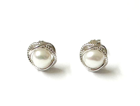 Pearl Earring