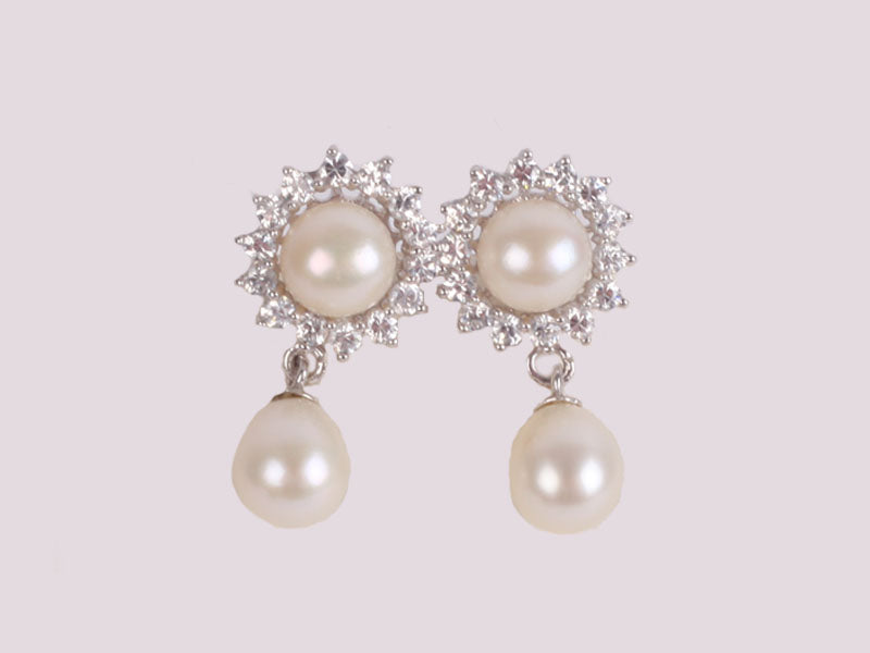 Pearl Earring