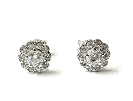 9 CT White Gold Cz Earring.