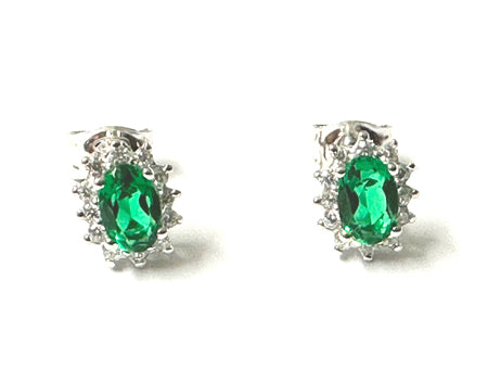 9 CT White Gold Emerald Cz Earring.6X4