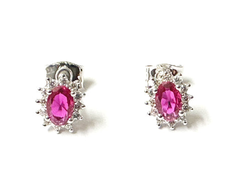 9 CT White Gold Ruby Cz Earring.6X4