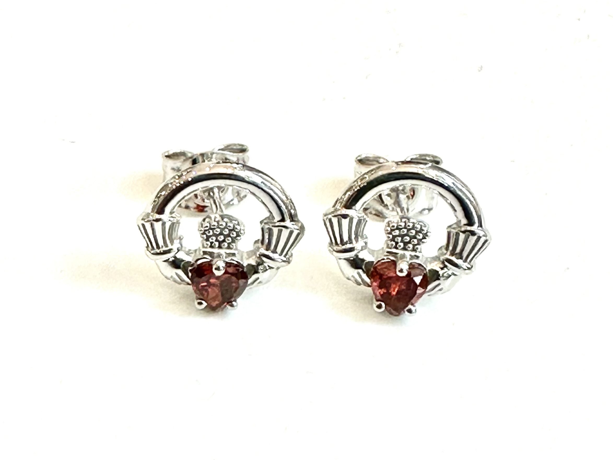 9 CT White Gold Garnet Cz Birthstone Earrings