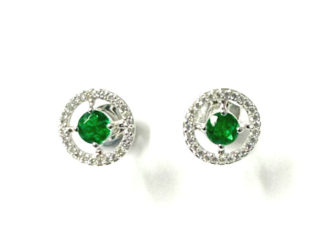 9 CT White Gold Emerald Cz Earring.