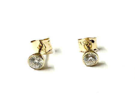 9 CT Yellow Gold Cz 4mm Stone Set Earring.