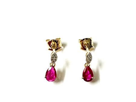 9 CT Yellow Gold Ruby Cz Earring.