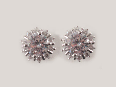 A White Cubic Zirconia Earring