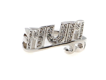 A White Cubic Zirconia Mum Ring