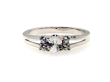 A White Cubic Zirconia Ring