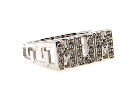 A White Cubic Zirconia Mum Ring