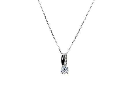 A White Gold Necklace