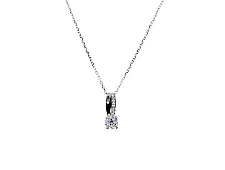 A White Gold Necklace