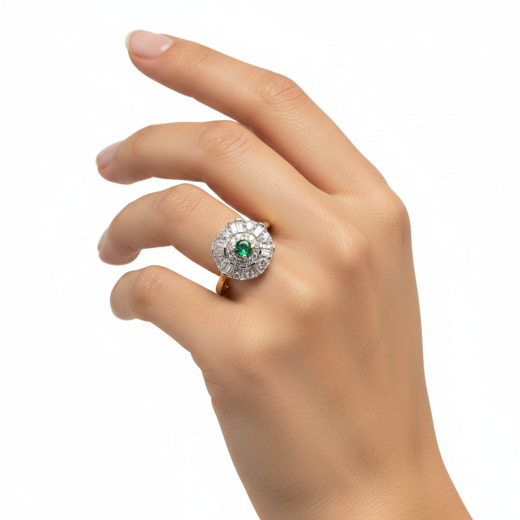 9ct Yellow Gold Emerald Cz Ring.