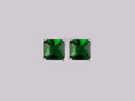 A Emerald  Cubic Zirconia Earring 5mm x 5mm