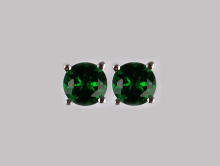 A Emerald & White Cubic Zirconia Earring.4MM