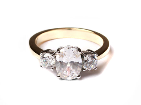 9ct Yellow Gold Cz Ring.