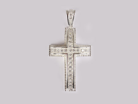 A White Cubic Zirconia Pendant