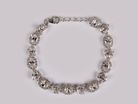 A White Cubic Zirconia Bracelet