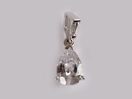 A White Cubic Zirconia Pendant