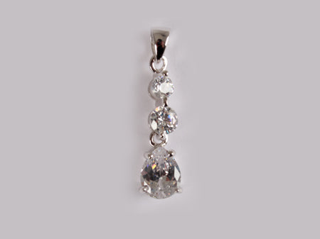 A White Cubic Zirconia Pendant