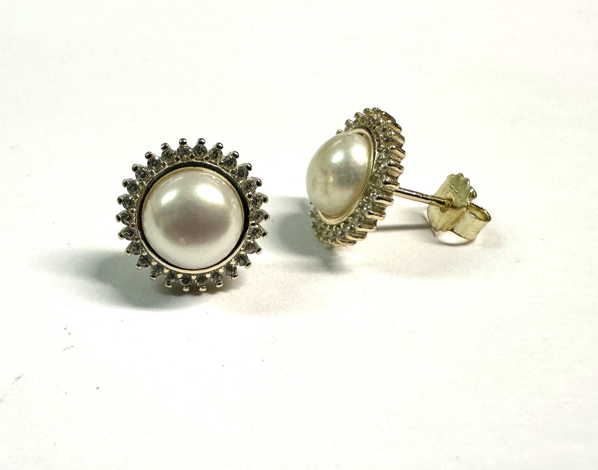 Gold Plated Silver Pearl Earring