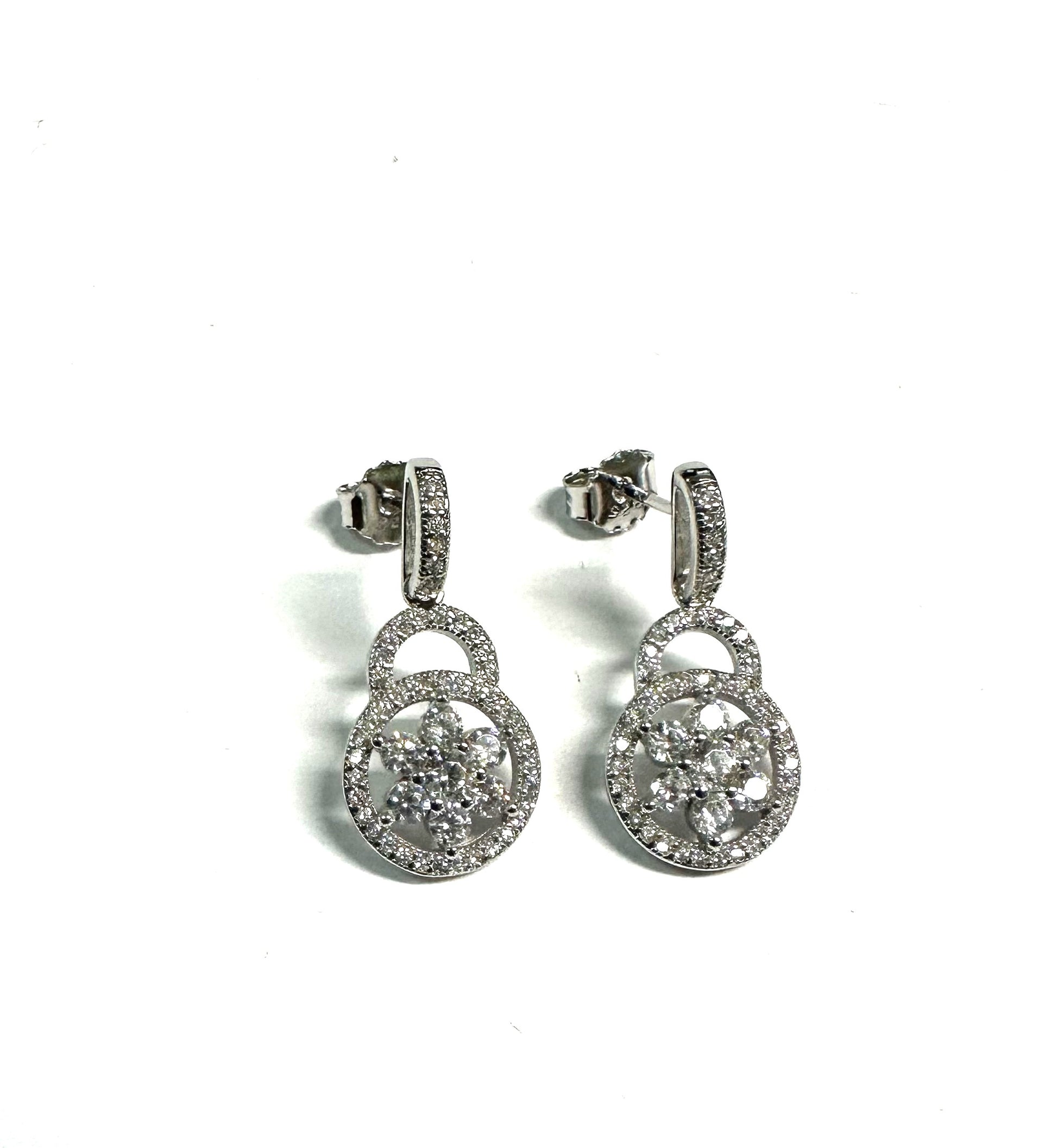 White Cubic Zirconia Silver Earring