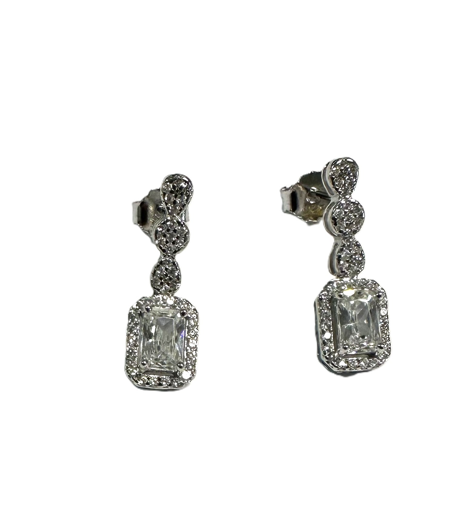 White Cubic Zirconia Silver Earring