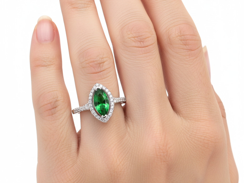 A Emerald & White Cubic Zirconia Ring