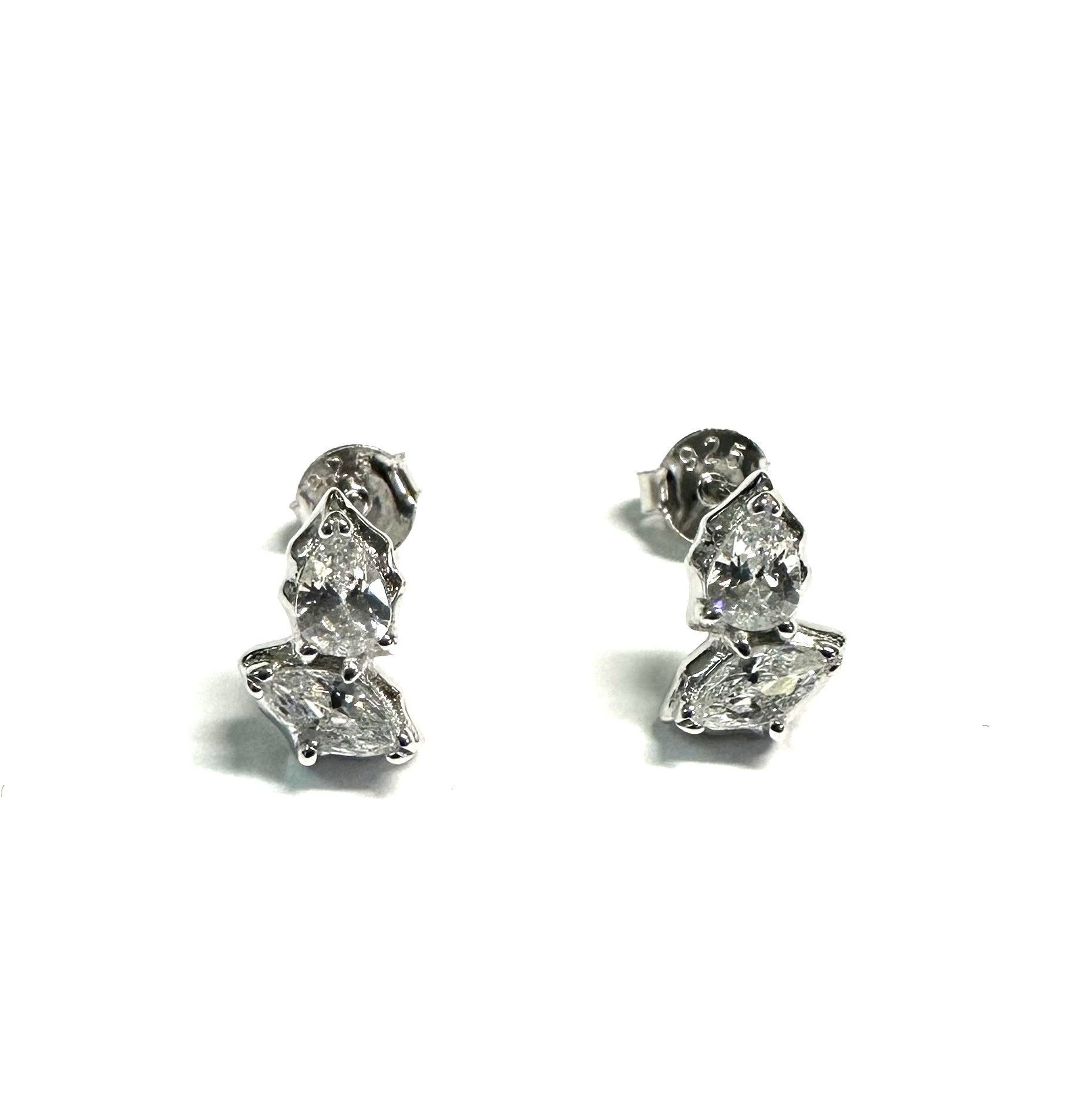 White Cubic Zirconia Silver Earring