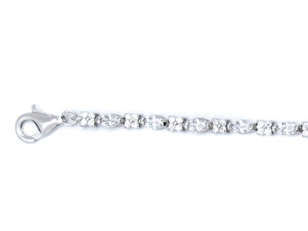 A White Cubic Zirconia Bracelet
