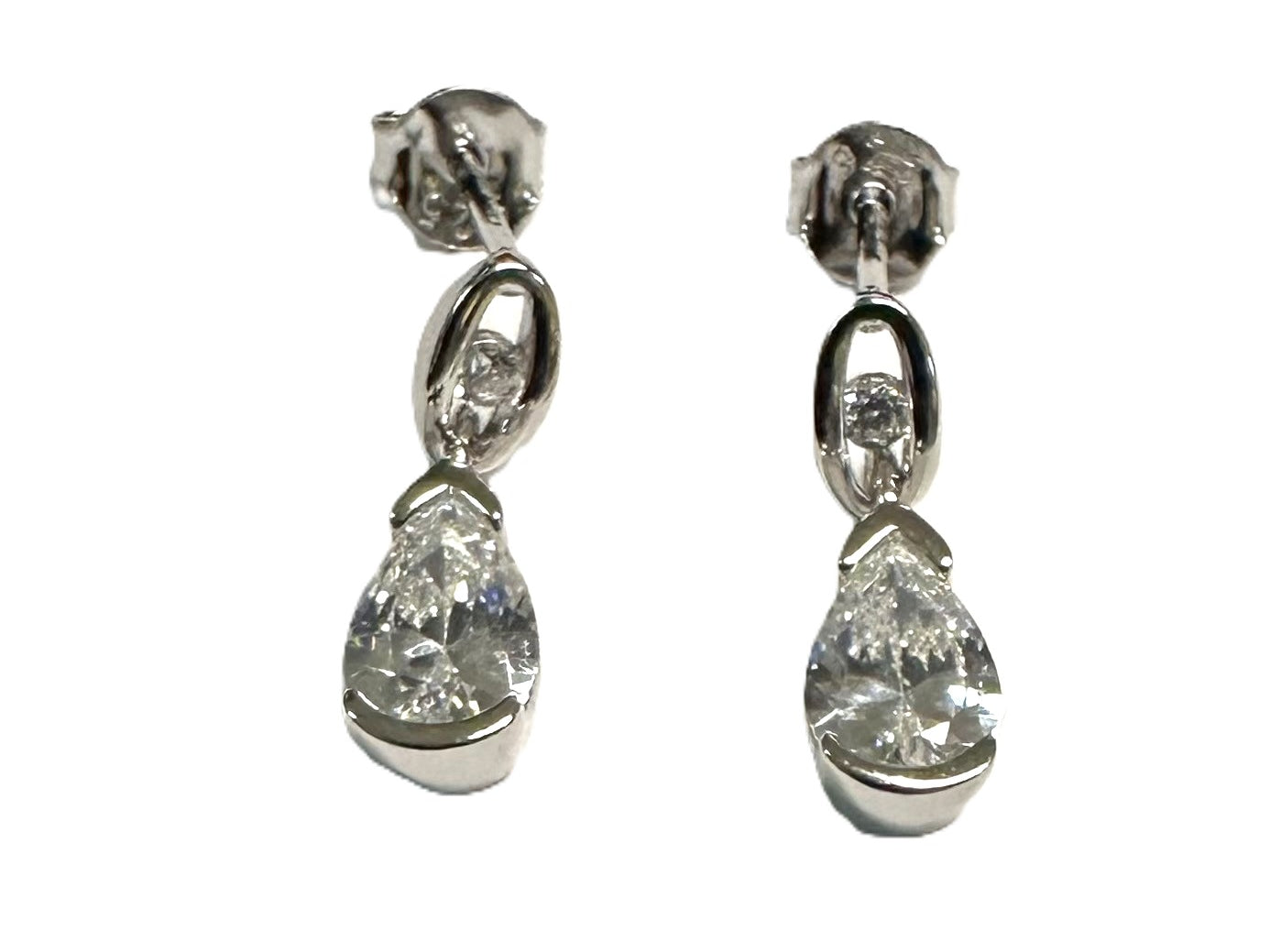 White Cubic Zirconia Silver Earring