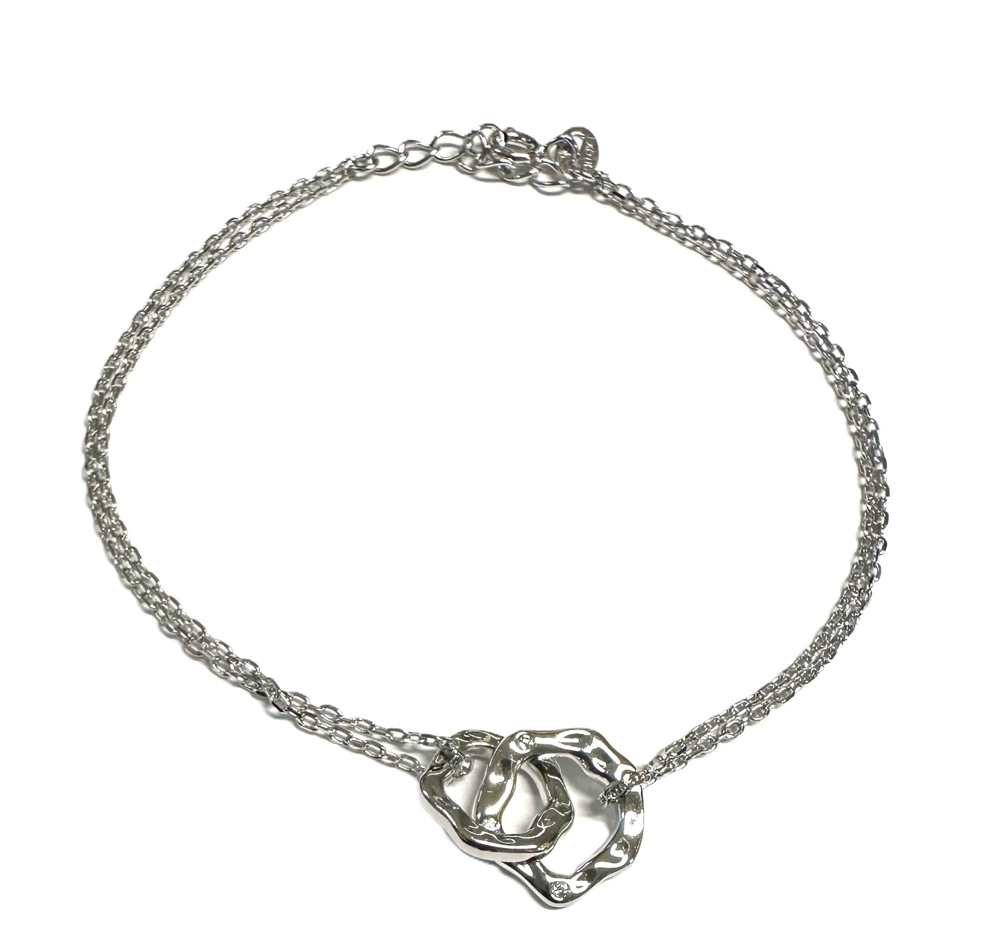 A Silver White CZ Necklace