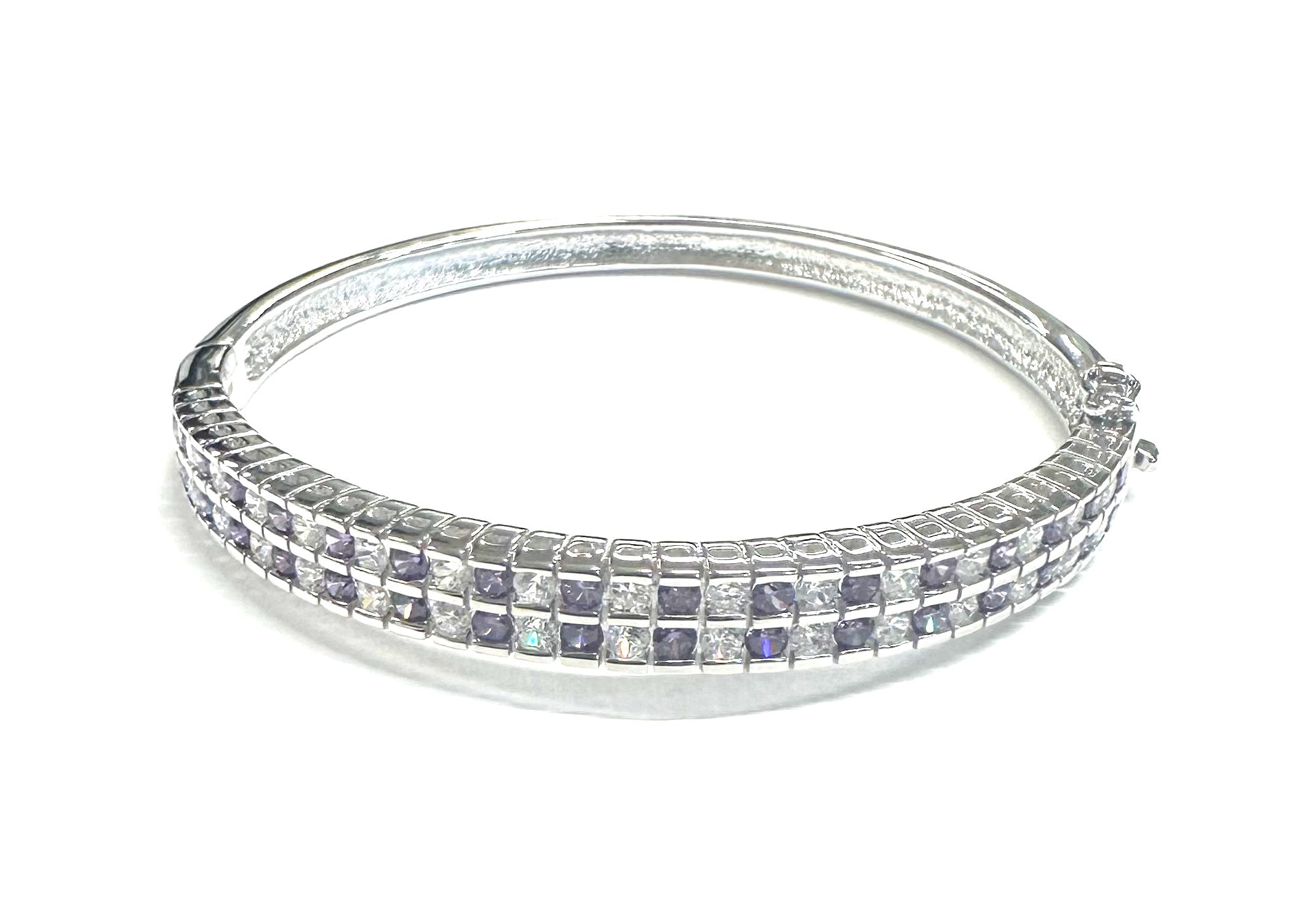 White And Amethyst Cubic Zirconia Silver Bangle.
