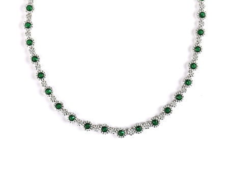 A Emerald Cubic Zirconia Necklace