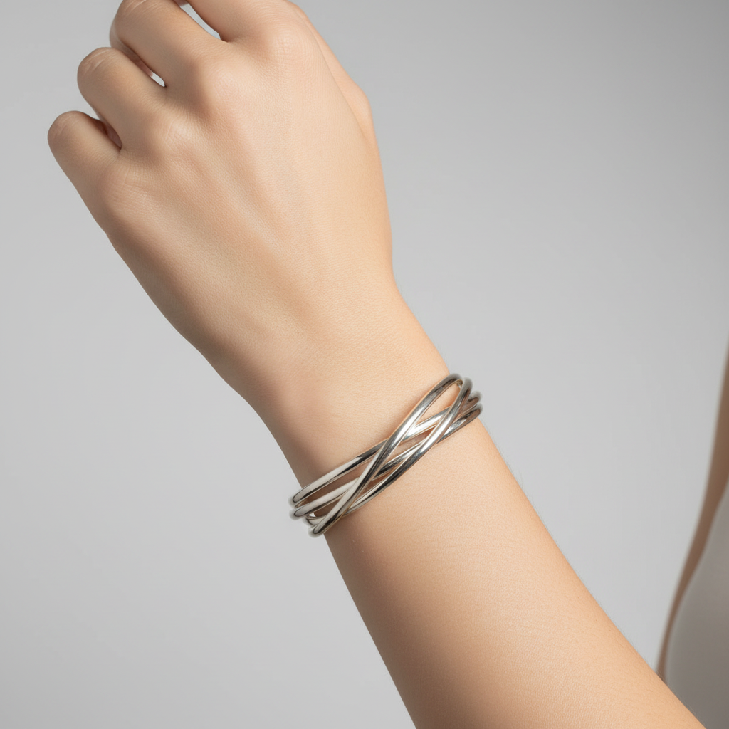 Simply Silver Bangle