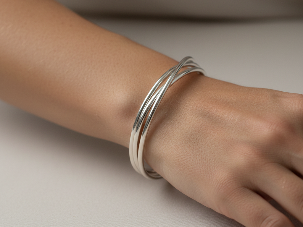 Simply Silver Bangle