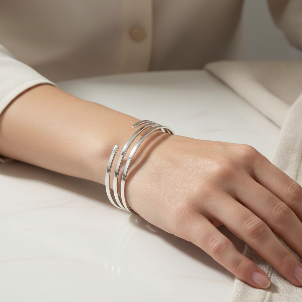 Simply Silver Bangle