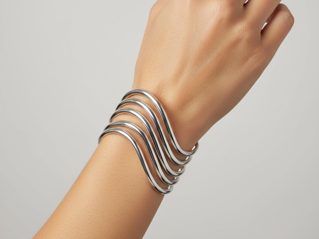 Simply Silver Bangle