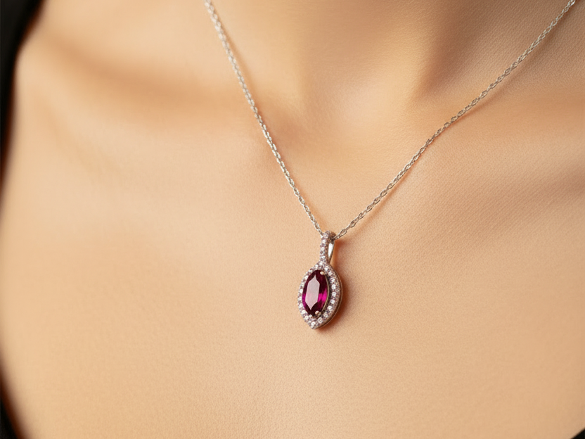 9 CT White Gold Amethyst Necklace