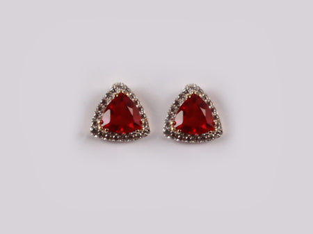 9 CT Yellow Gold Earring.