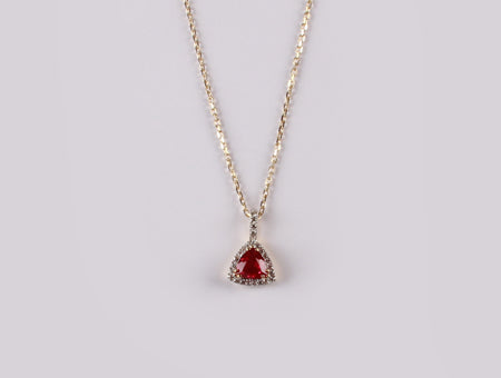 9 CT Yellow Gold Ruby Necklace