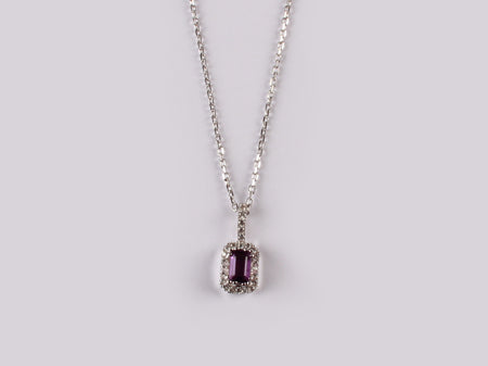 9 CT White Gold Amethyst Necklace