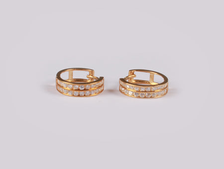 9 CT Yellow Gold Earring.