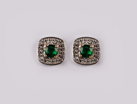 9 CT Yellow Gold Earring.